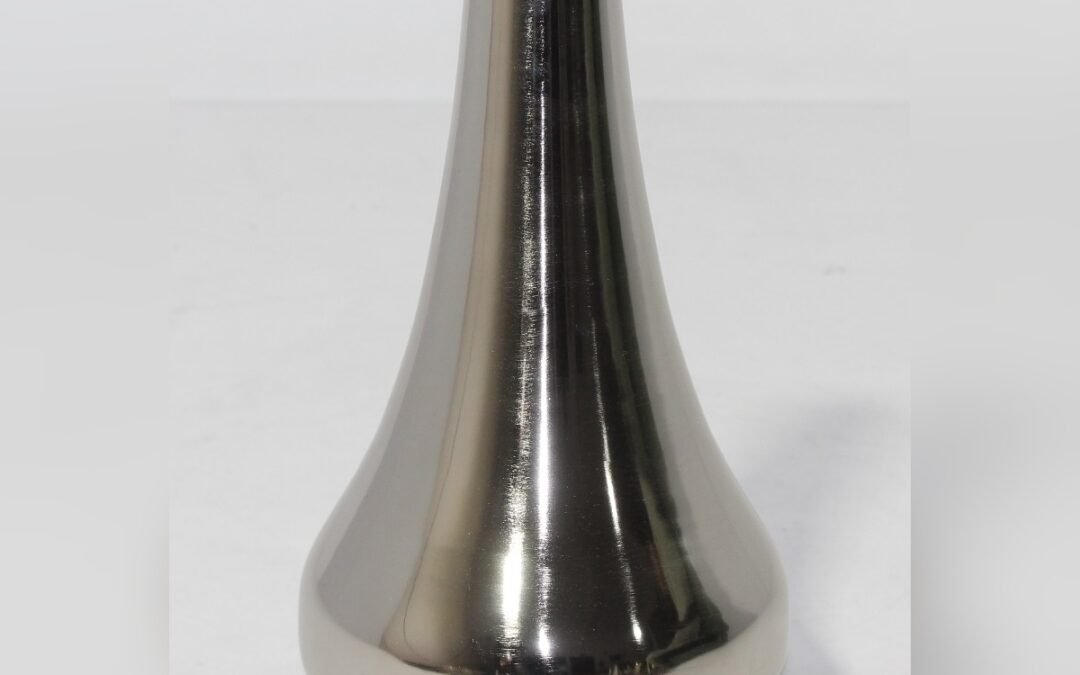 FLOWER VASES